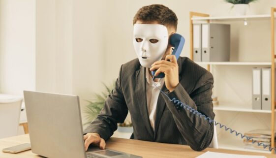 scammers